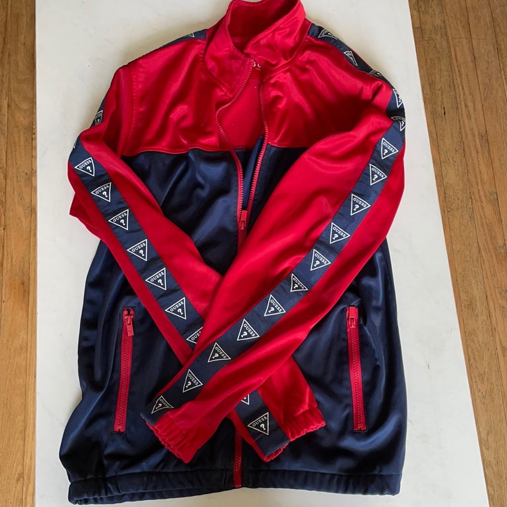 Men’s Guess Jacket- size Medium